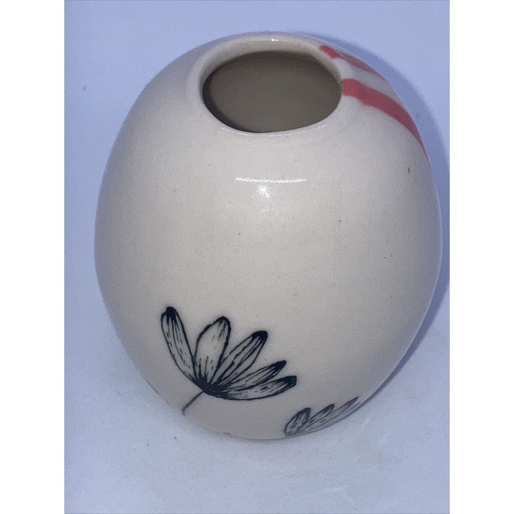 Floral Striped ceramic ball vase Yesha Panchal 3.5” High EUC